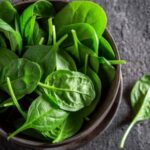 Makanan yang Membantu Menjaga Kesehatan Mata di Era Digital