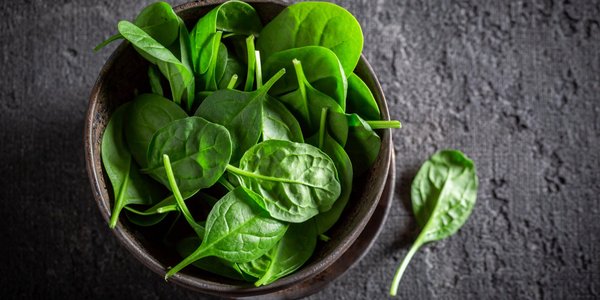 Makanan yang Membantu Menjaga Kesehatan Mata di Era Digital